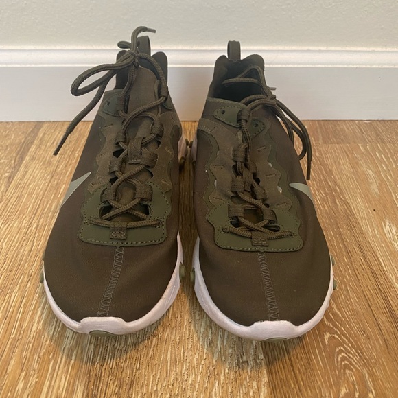 Womens Nike react - Picture 2 of 5